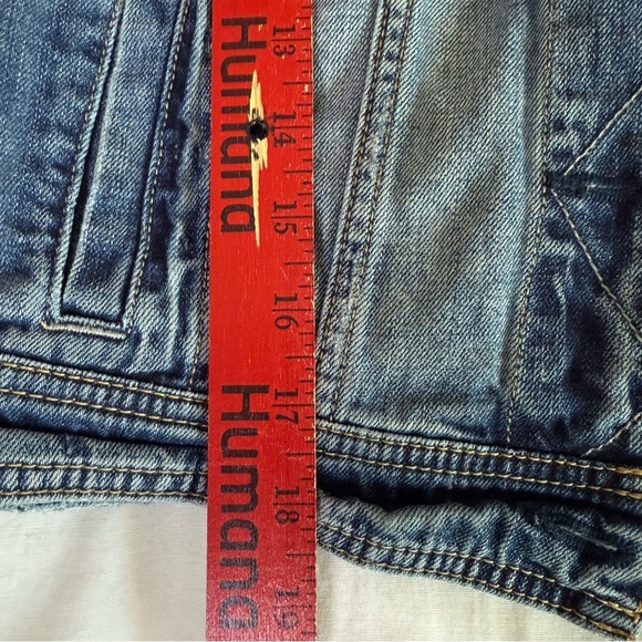 AMERICAN EAGLE Women’s Size M Medium Denim Jean Jacket Cropped Distressed Cotton - Picture 6 of 10